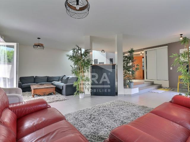 Maison 7 pièces 188 m²