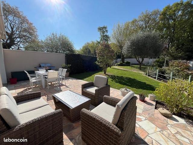 Maison 7 pièces 188 m²