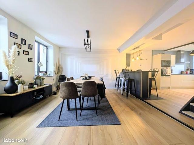 Maison 7 pièces 188 m²