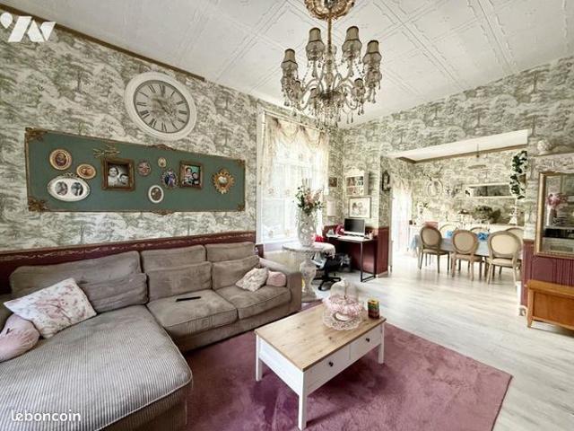 Maison 7 pièces 188 m²