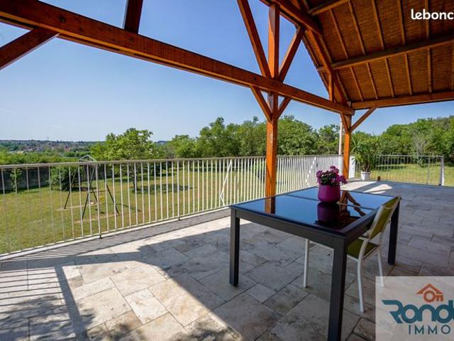 Maison 7 pièces 189 m²