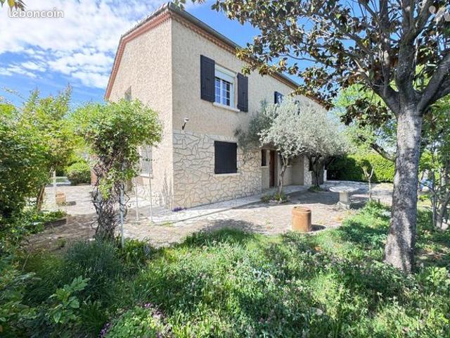 Maison 7 pièces 189 m²