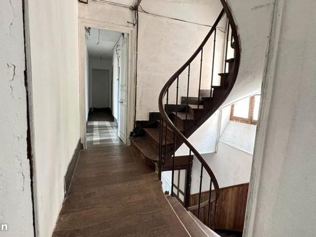 Maison 7 pièces 189 m²