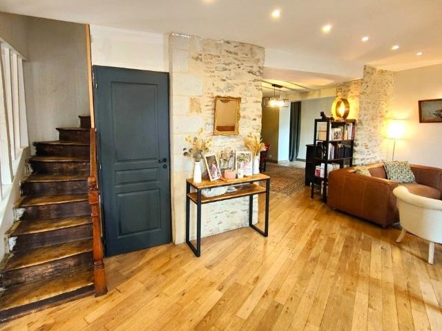 Maison 7 pièces 189 m²