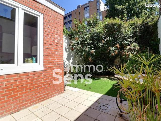 Maison 7 pièces 189 m²