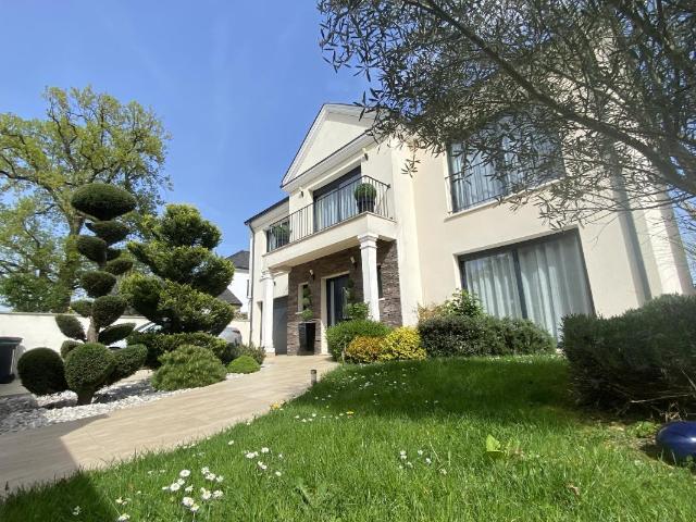 Maison 7 pièces 189 m²