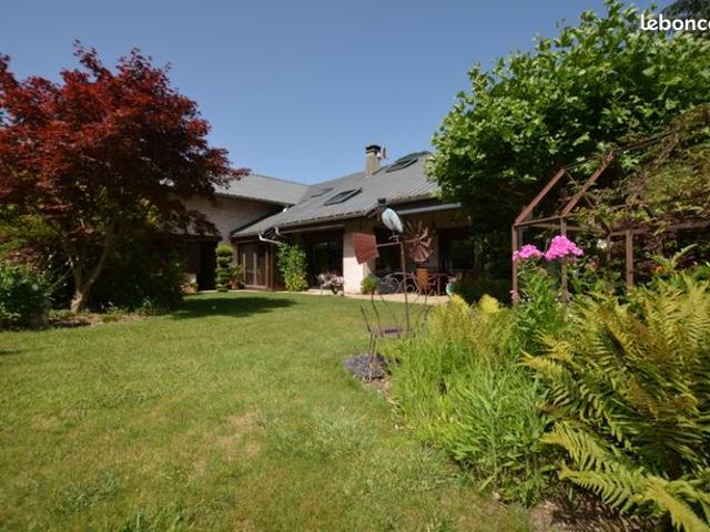Maison 7 pièces 189 m²