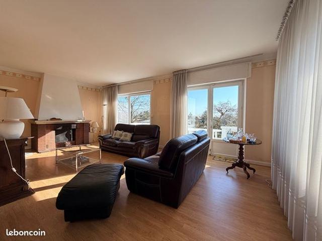 Maison 7 pièces 189 m²
