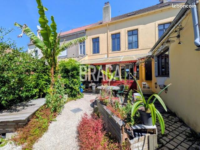 Maison 7 pièces 189 m²