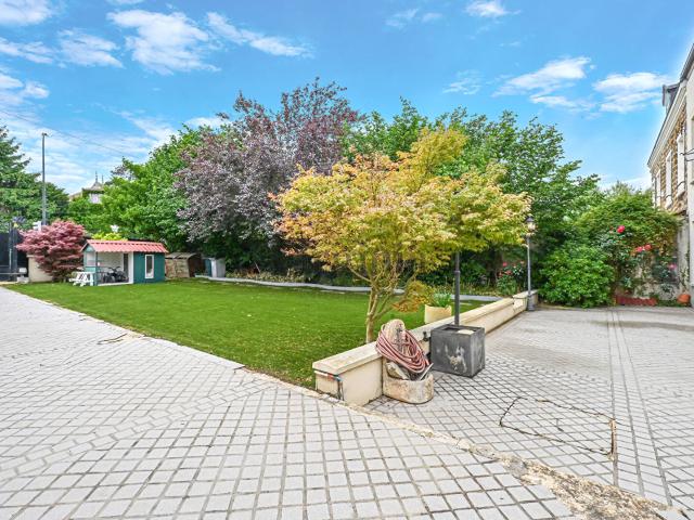 Maison 7 pièces 189 m²