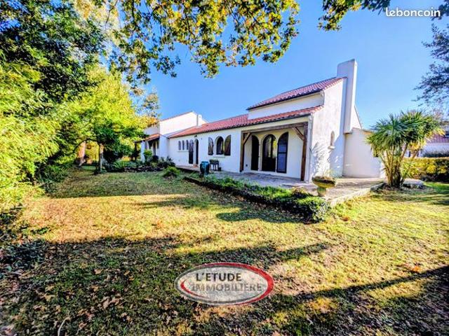 Maison 7 pièces 180 m²