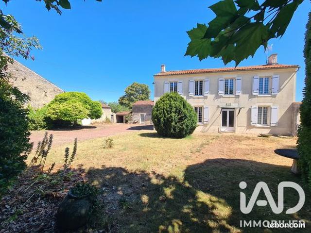 Maison 7 pièces 180 m²