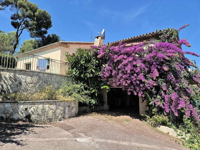 Maison 7 pièces 180 m²