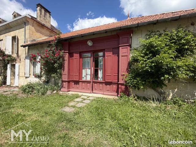 Maison 7 pièces 180 m²