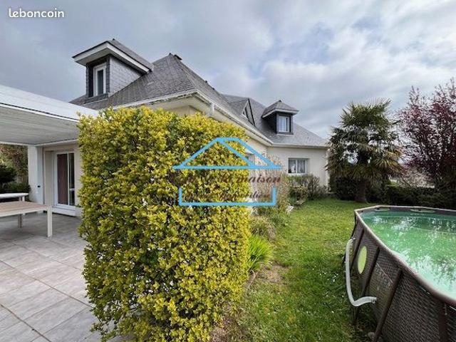 Maison 7 pièces 180 m²