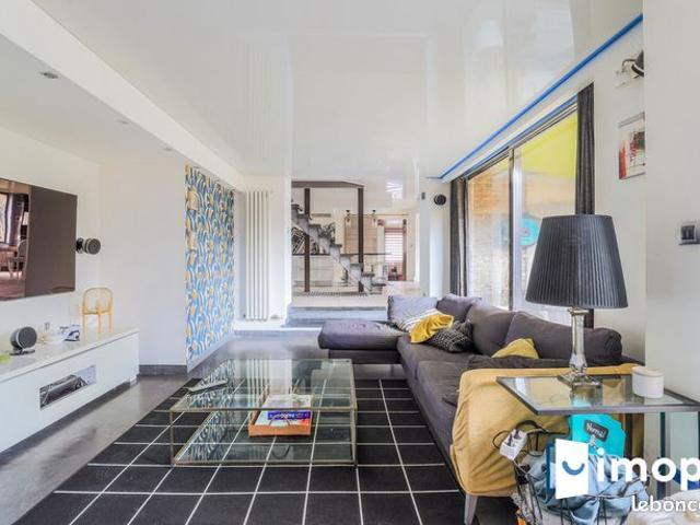 Maison 7 pièces 180 m²