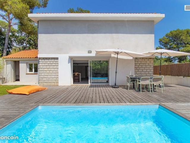 Maison 7 pièces 180 m²