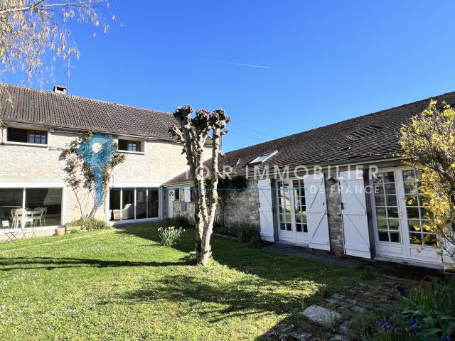 Maison 7 pièces 180 m²