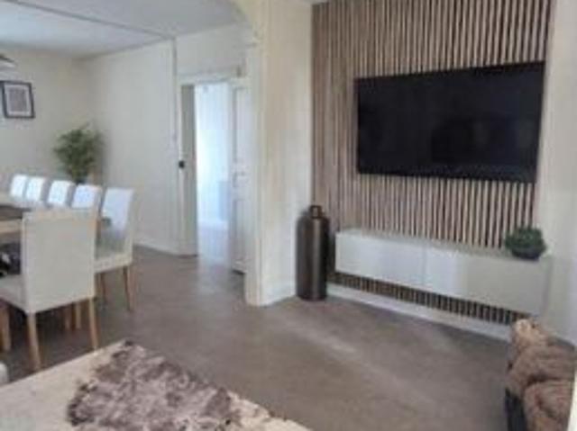 Maison 7 pièces 180 m²