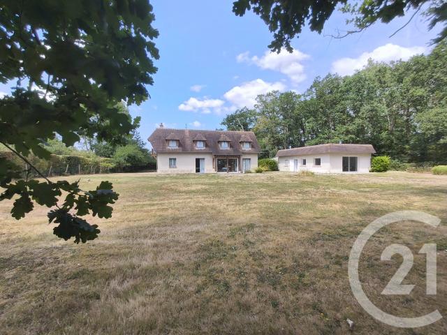 Maison 7 pièces 180 m²