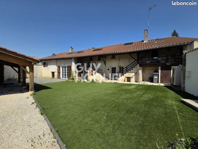 Maison 7 pièces 180 m²