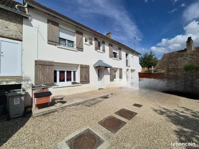 Maison 7 pièces 180 m²