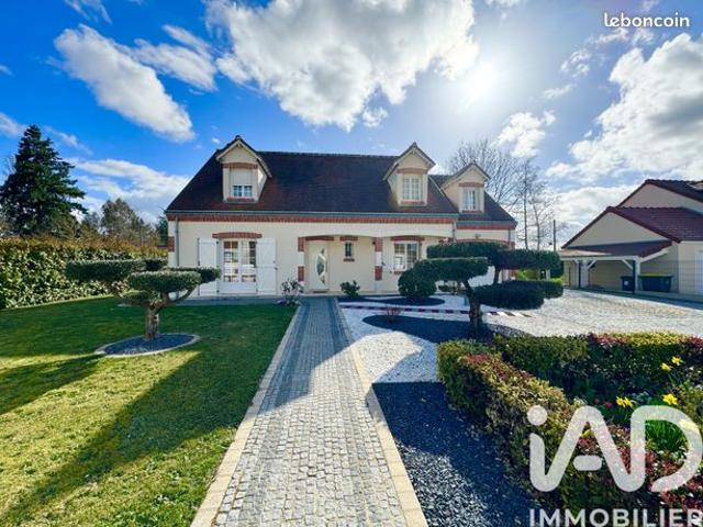 Maison 7 pièces 180 m²