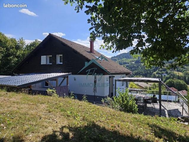 Maison 7 pièces 180 m²