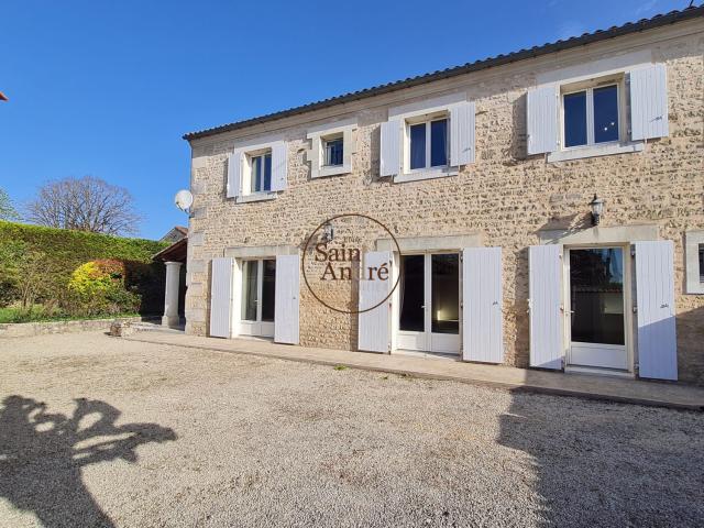 Maison 7 pièces 180 m²