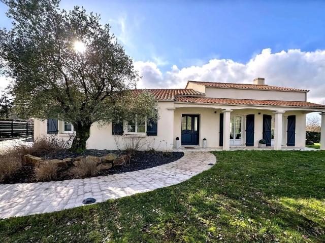 Maison 7 pièces 180 m²