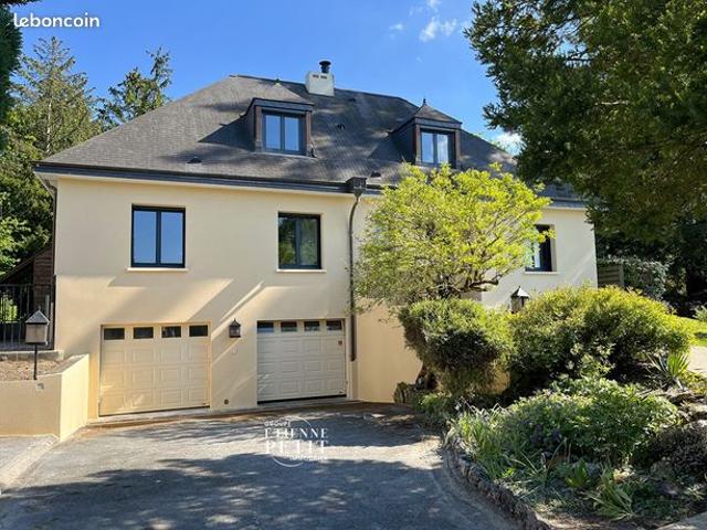 Maison 7 pièces 180 m²
