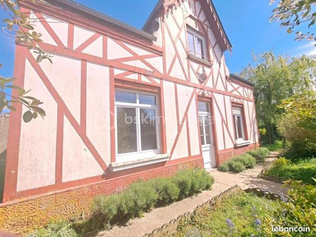 Maison 7 pièces 180 m²