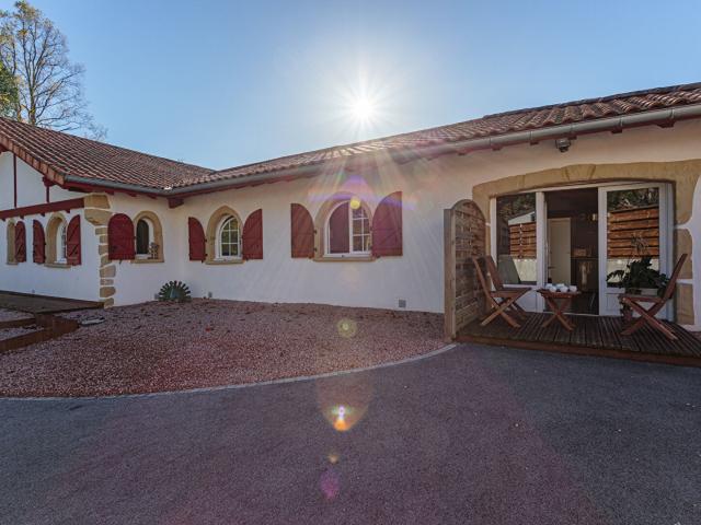Maison 7 pièces 180 m²