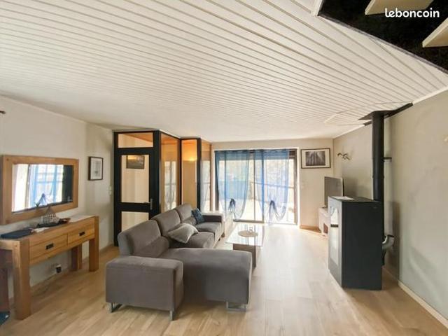 Maison 7 pièces 180 m²