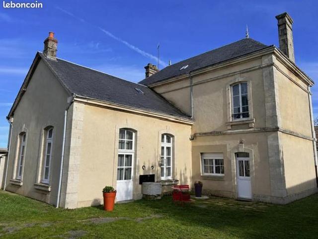 Maison 7 pièces 180 m²