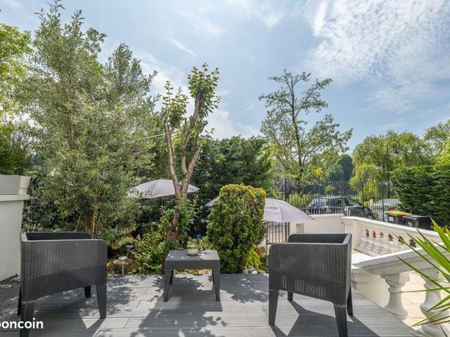 Maison 7 pièces 180 m²