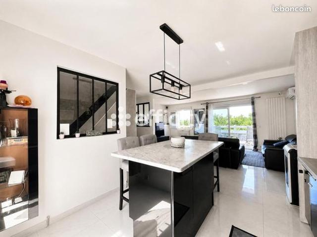 Maison 7 pièces 180 m²