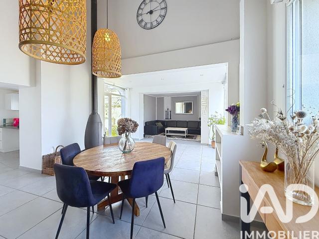Maison 7 pièces 180 m²