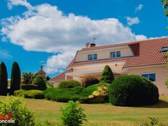 Maison 7 pièces 180 m²