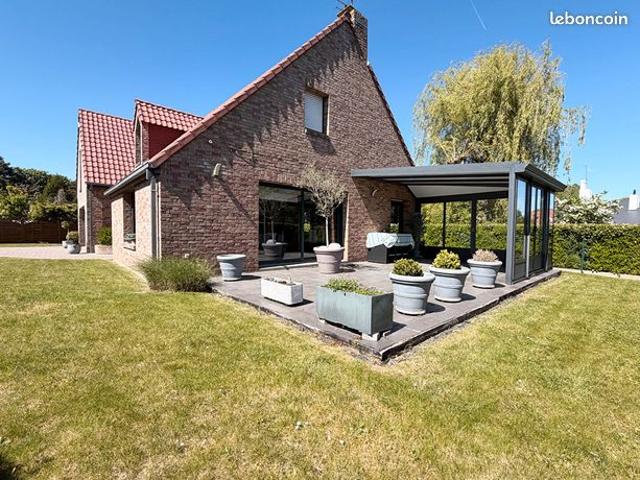 Maison 7 pièces 180 m²