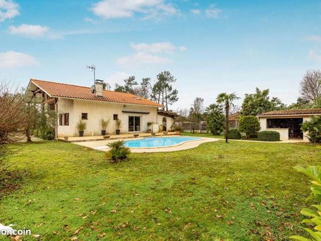 Maison 7 pièces 180 m²