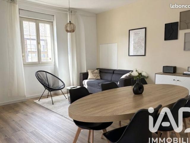Maison 7 pièces 180 m²