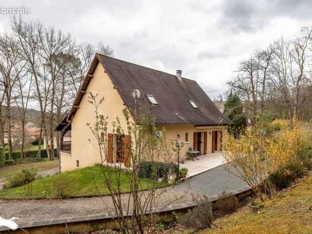 Maison 7 pièces 180 m²