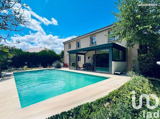 Maison 7 pièces 180 m²