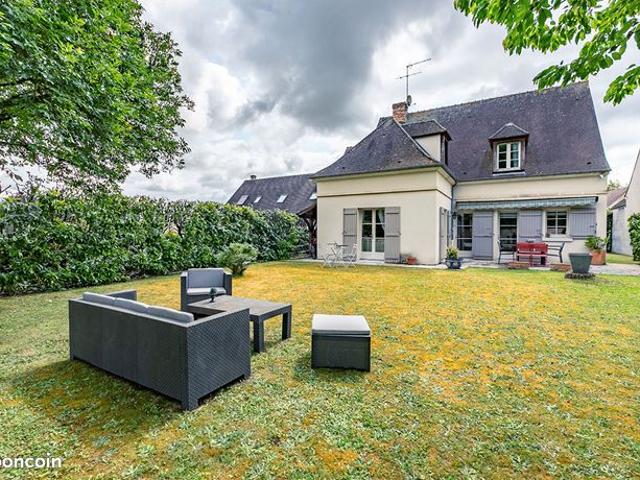 Maison 7 pièces 180 m²
