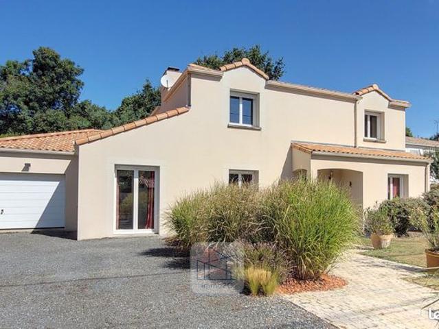 Maison 7 pièces 180 m²