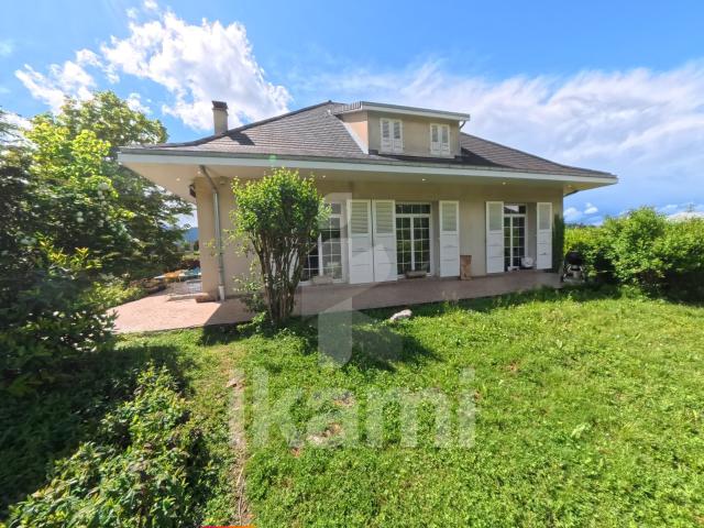 Maison 7 pièces 180 m²