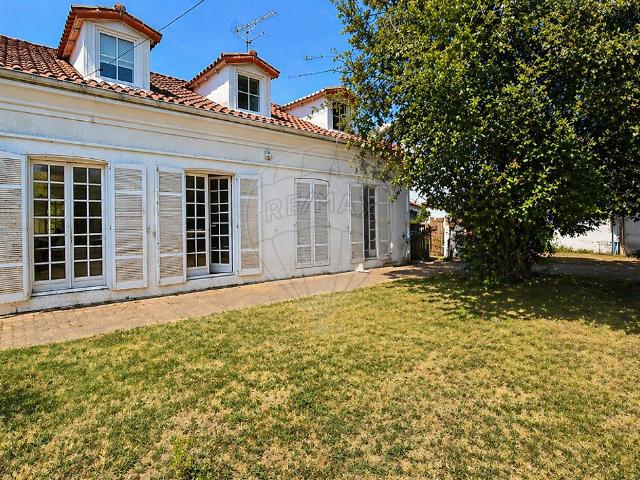 Maison 7 pièces 180 m²