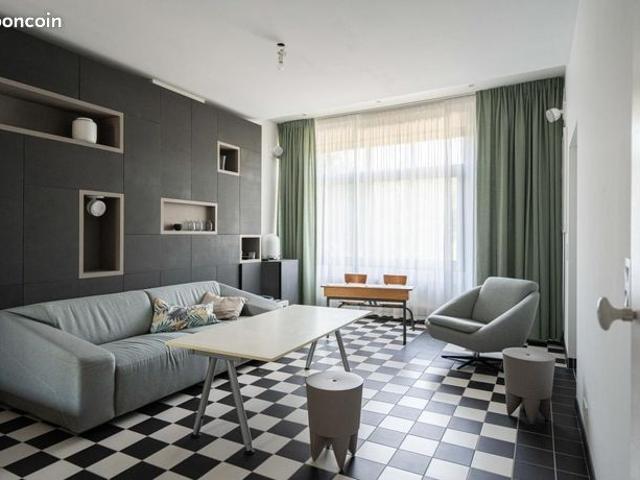 Maison 7 pièces 180 m²