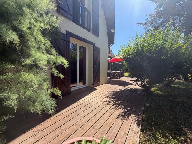 Maison 7 pièces 180 m²